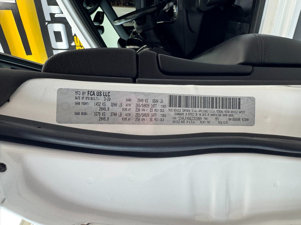 2020 Jeep Grand Cherokee Altitude photo 64