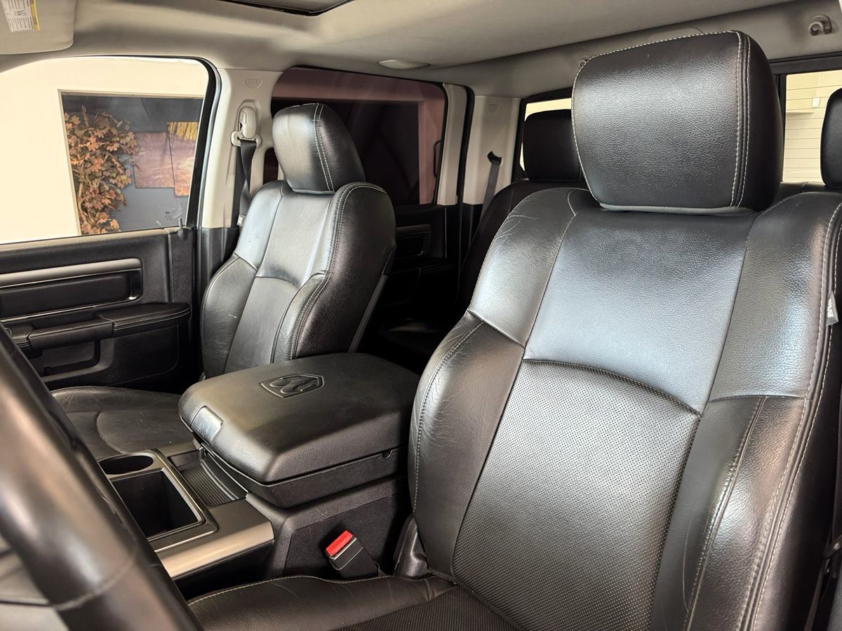 2014 Ram 1500 Sport photo 10