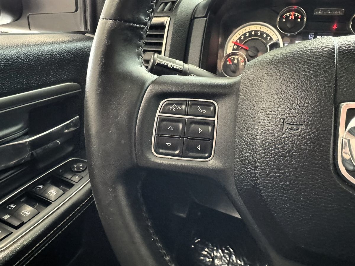 2014 Ram 1500 Sport photo 31