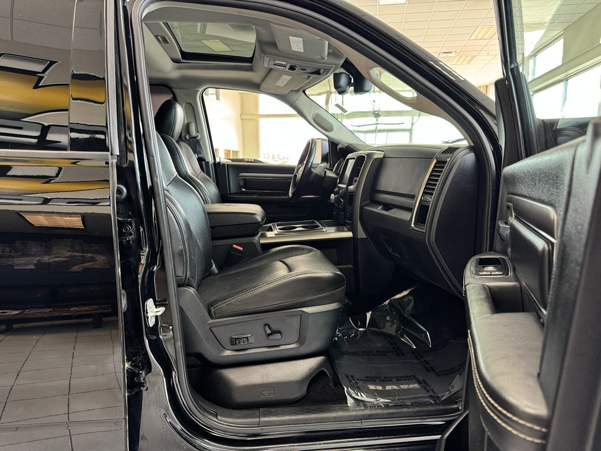 2014 Ram 1500 Sport photo 13