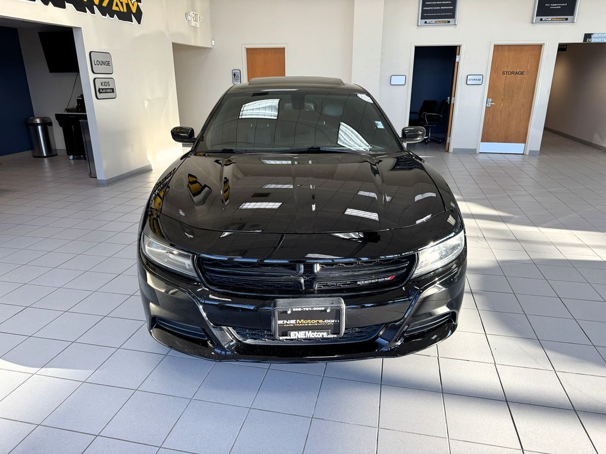 2015 Dodge Charger R/T photo 3