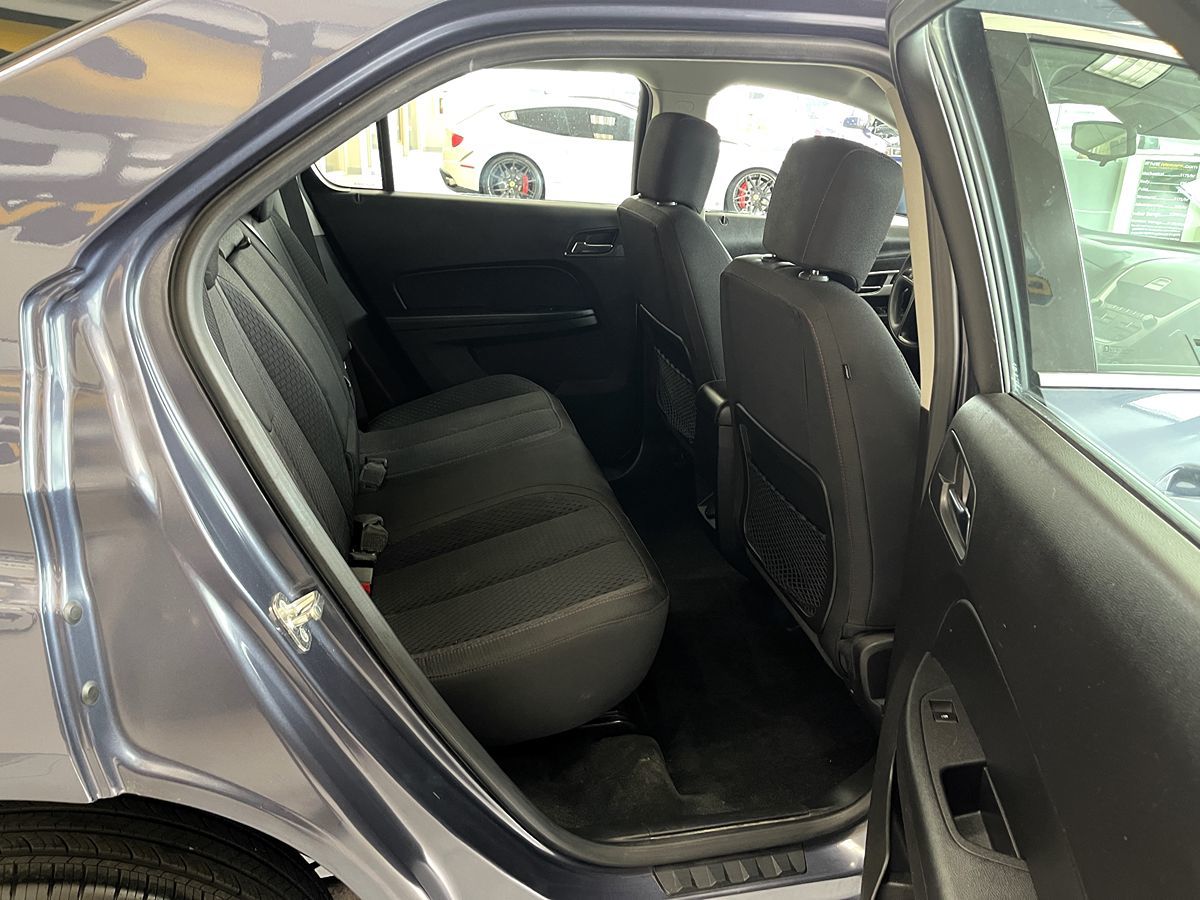 2014 Chevrolet Equinox LS photo 32