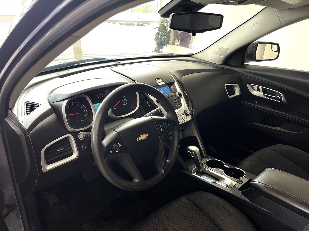 2014 Chevrolet Equinox LS photo 10