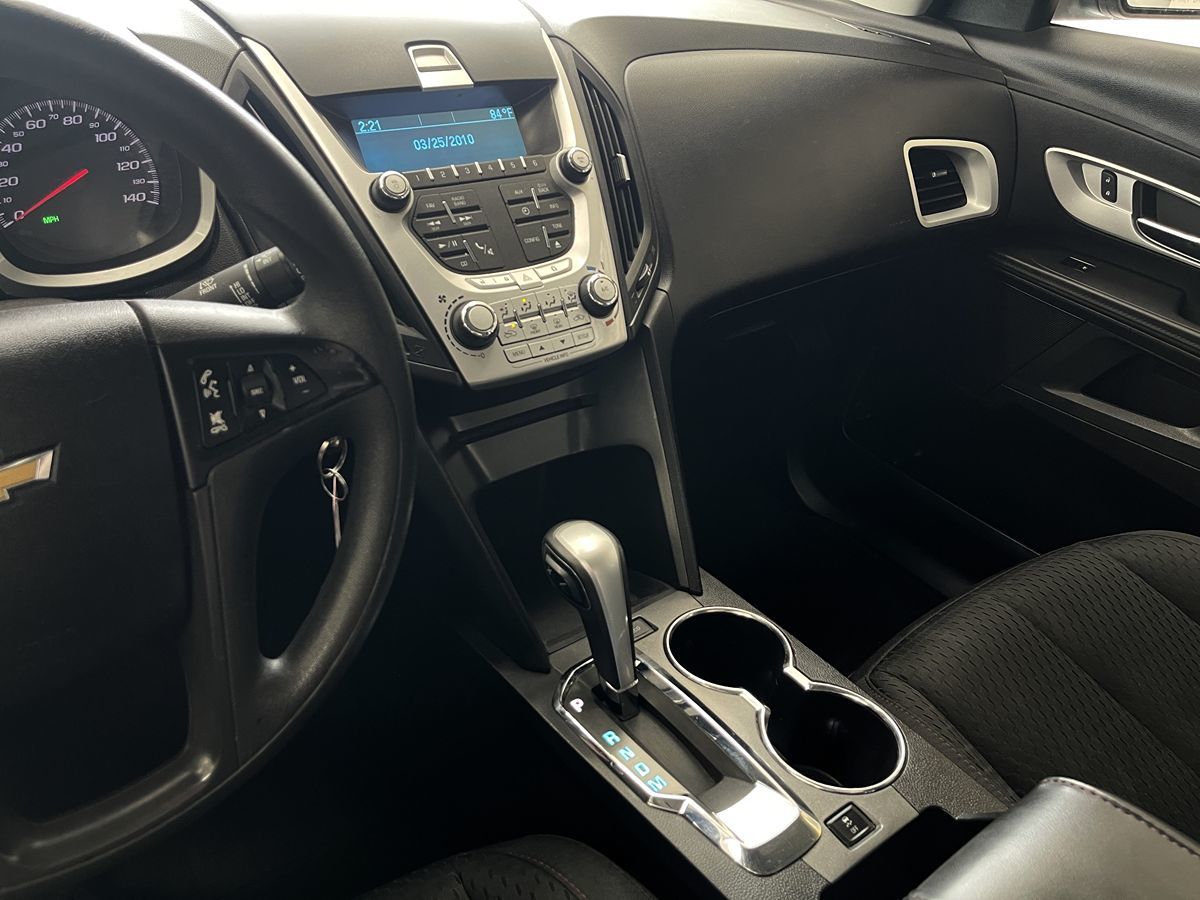 2014 Chevrolet Equinox LS photo 21