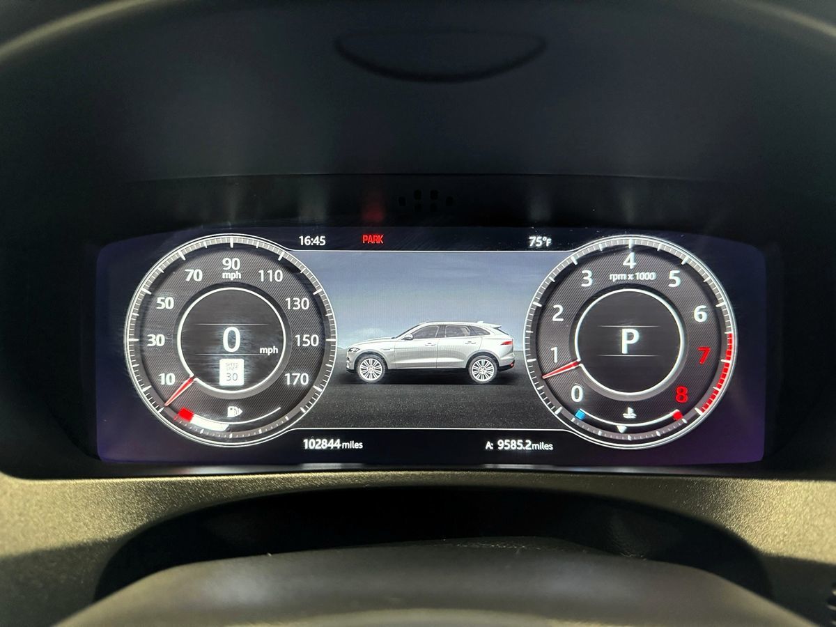 2019 Jaguar F-PACE S photo 27