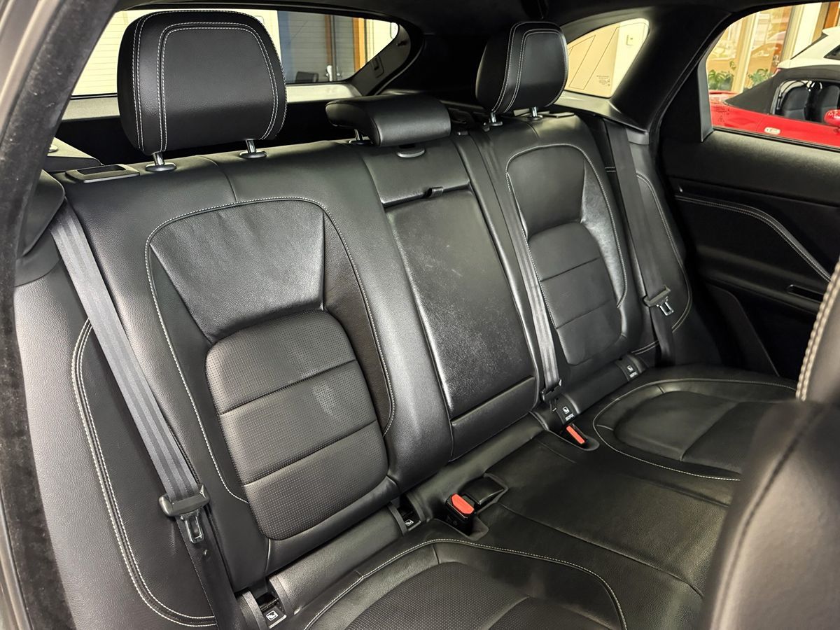 2019 Jaguar F-PACE S photo 46