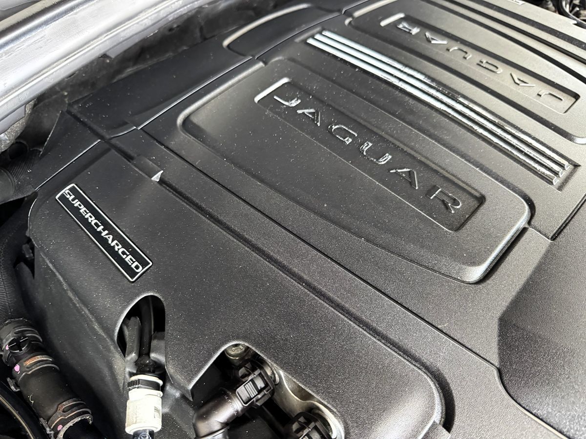2019 Jaguar F-PACE S photo 64