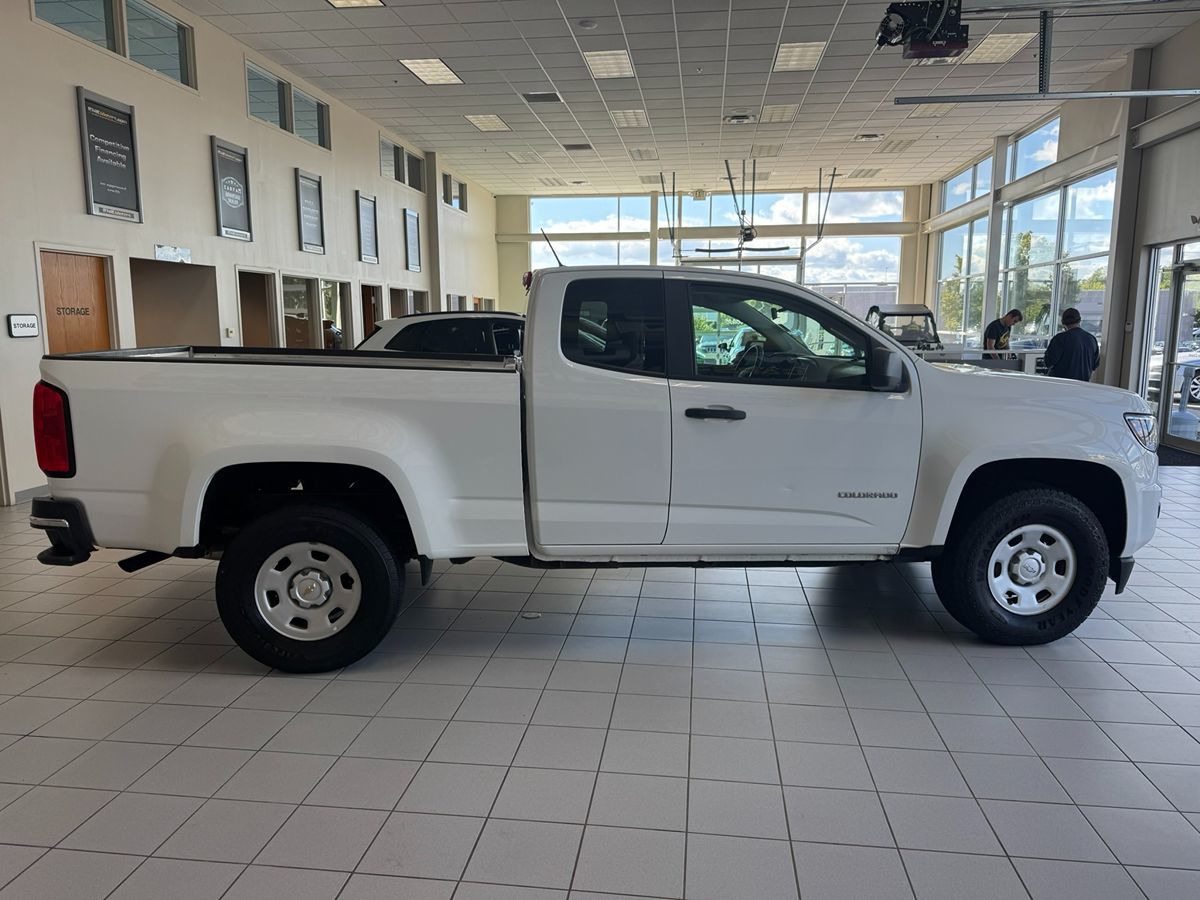 2018 Chevrolet Colorado Work Truck photo 3