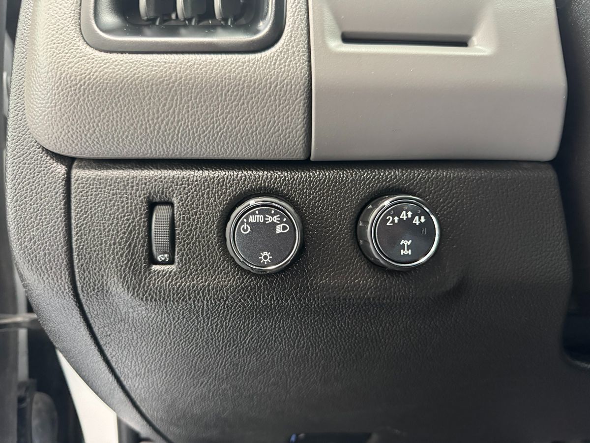 2018 Chevrolet Colorado Work Truck photo 31