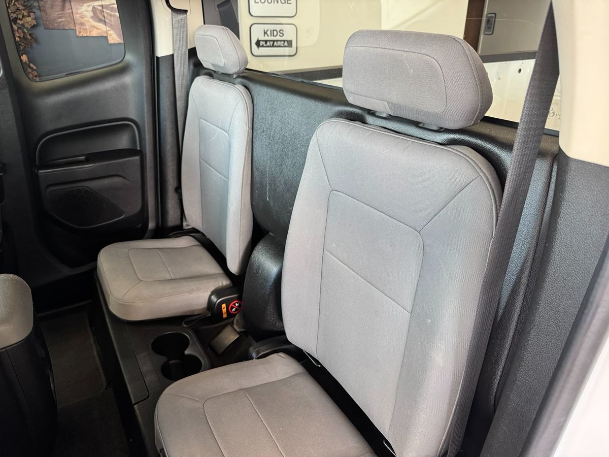2018 Chevrolet Colorado Work Truck photo 34