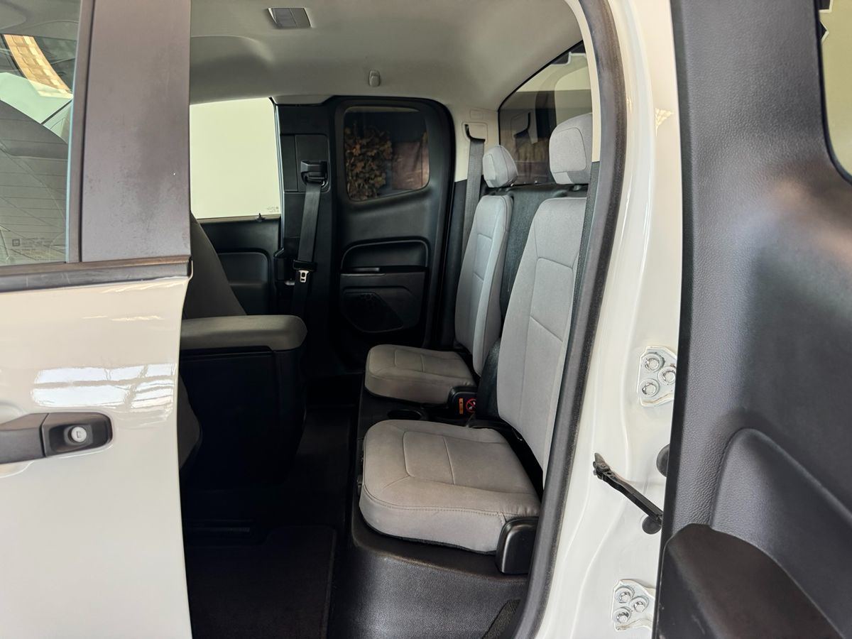 2018 Chevrolet Colorado Work Truck photo 33