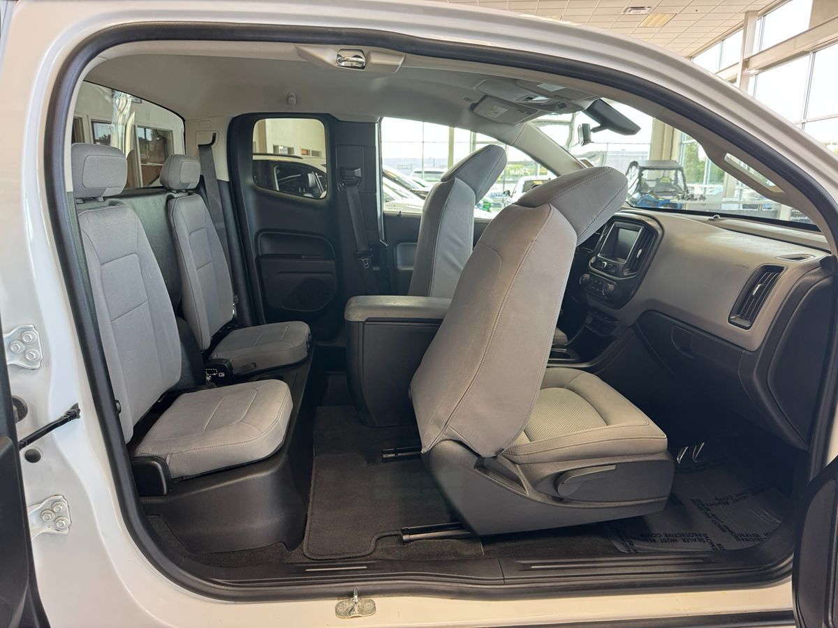 2018 Chevrolet Colorado Work Truck photo 37