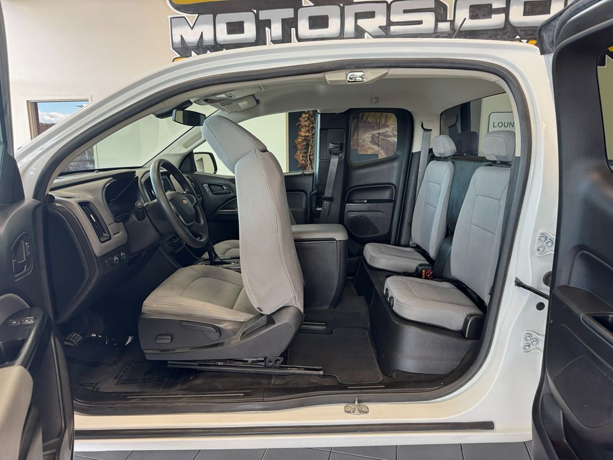 2018 Chevrolet Colorado Work Truck photo 40