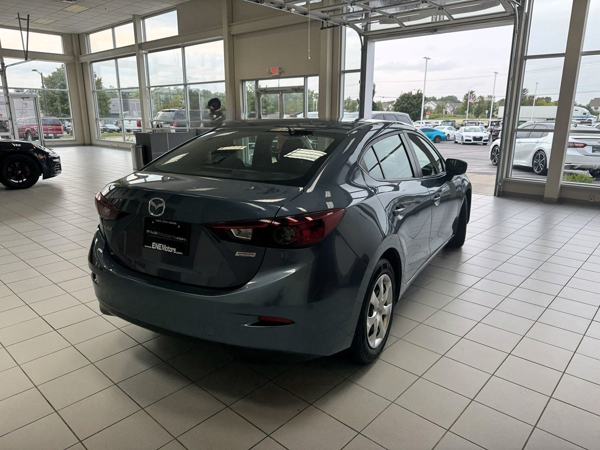 2016 Mazda Mazda3 SV Base photo 9
