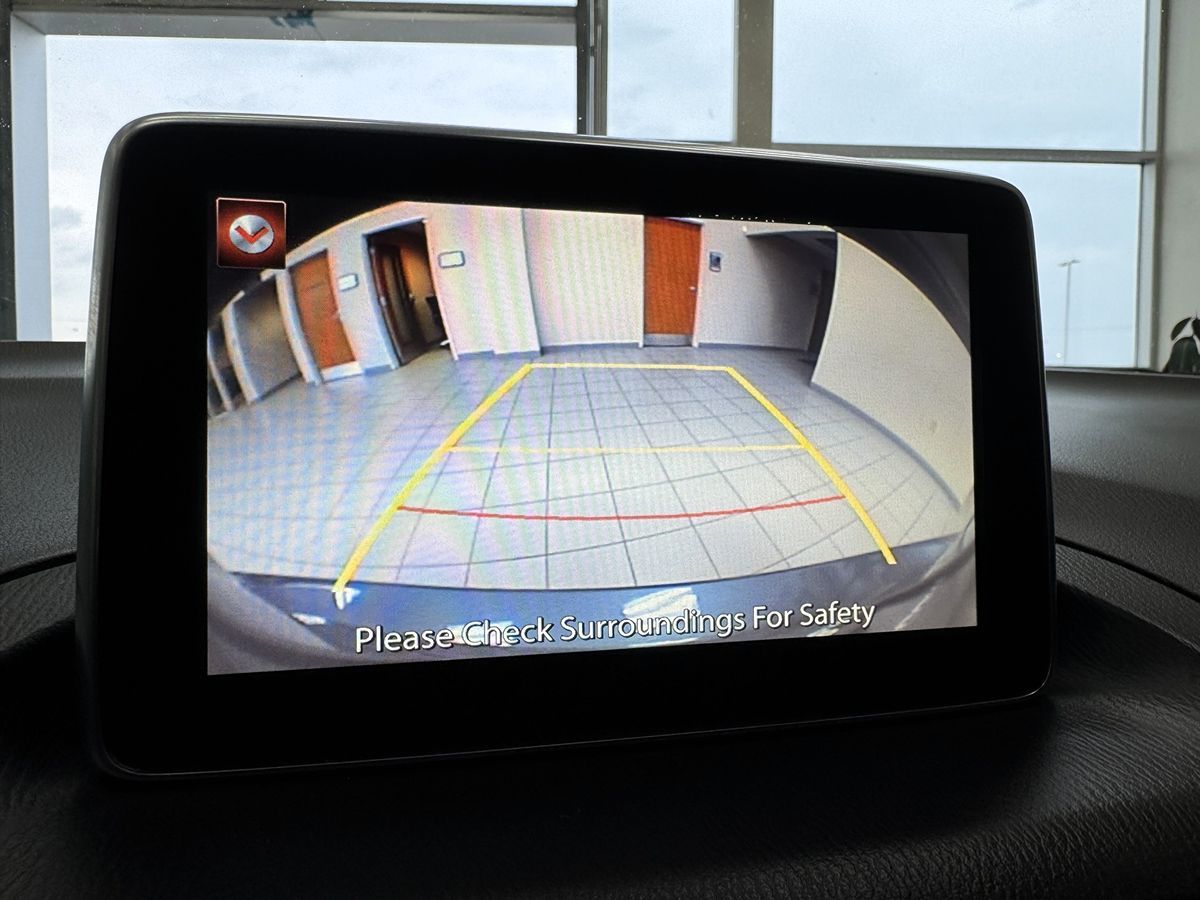 2016 Mazda Mazda3 SV Base photo 25