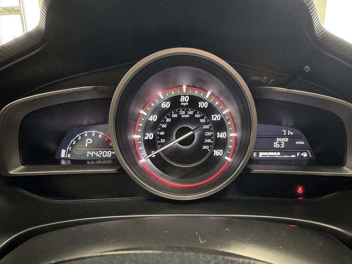 2016 Mazda Mazda3 SV Base photo 28