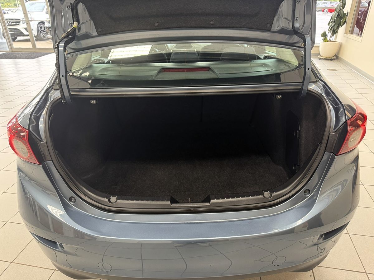 2016 Mazda Mazda3 SV Base photo 44
