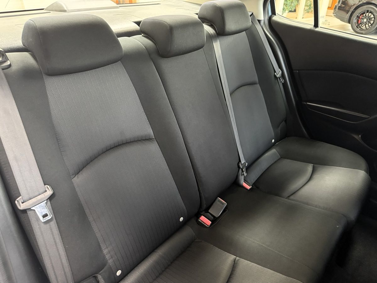 2016 Mazda Mazda3 SV Base photo 43