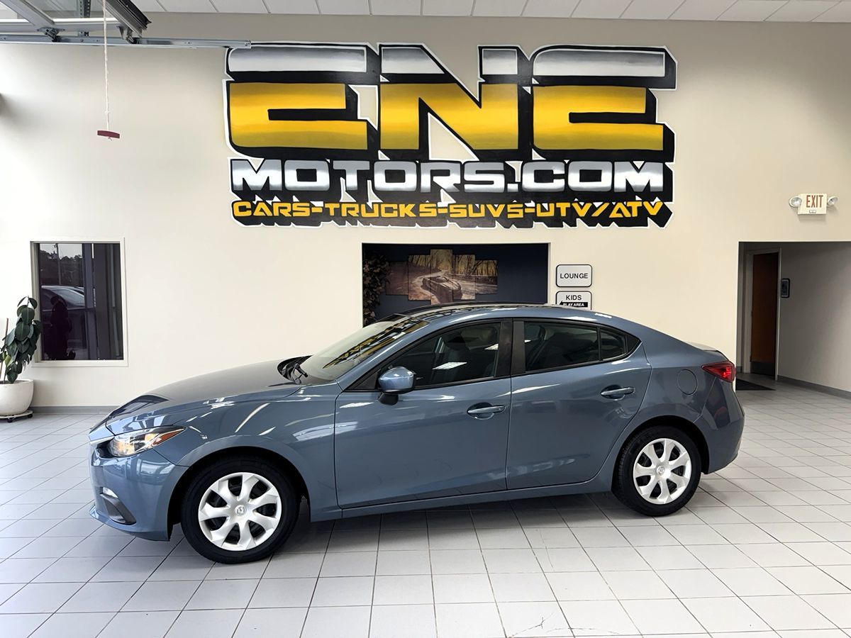2016 Mazda Mazda3 SV Base photo 50