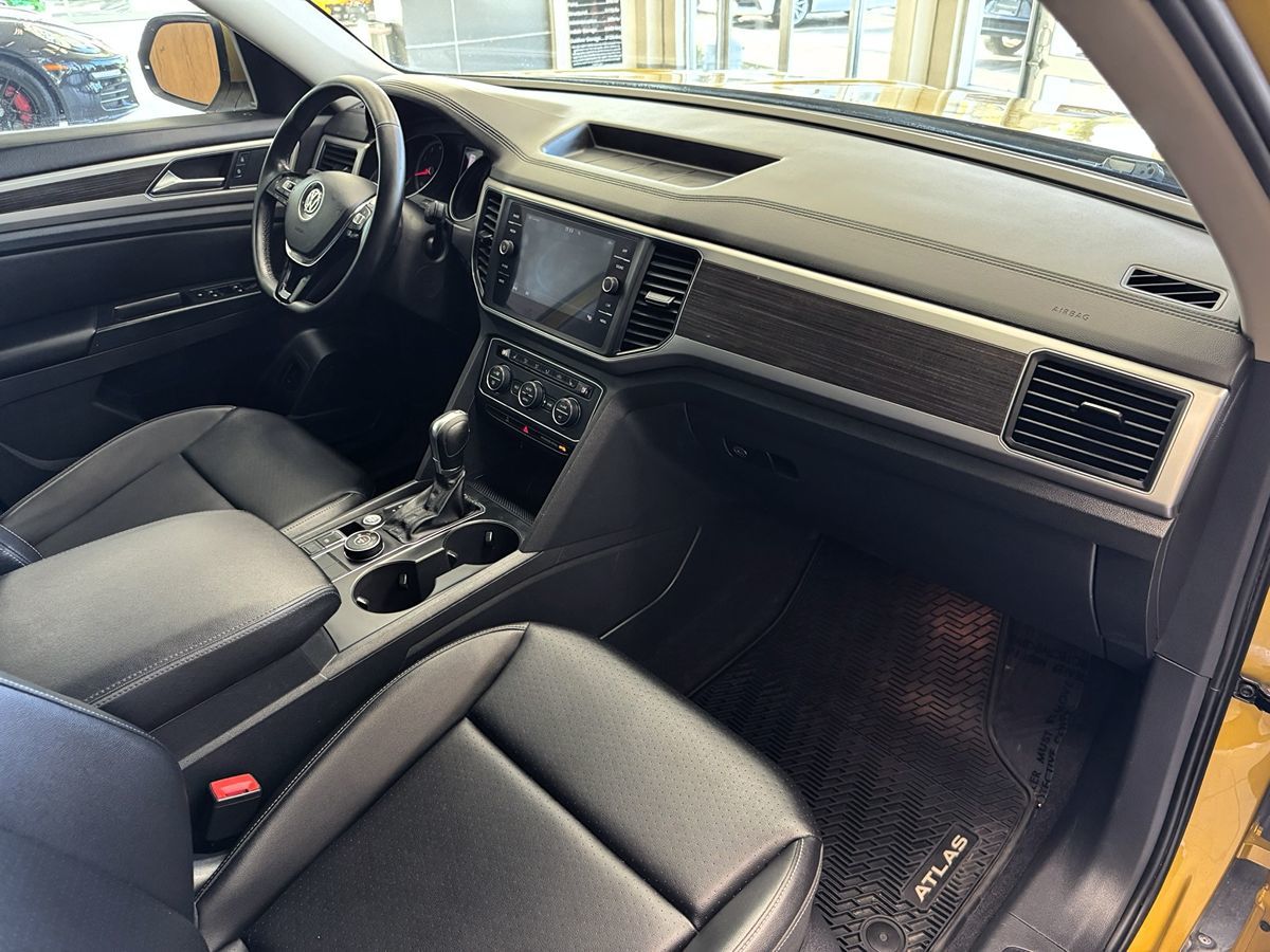 2018 Volkswagen Atlas V6 SE Technology photo 16