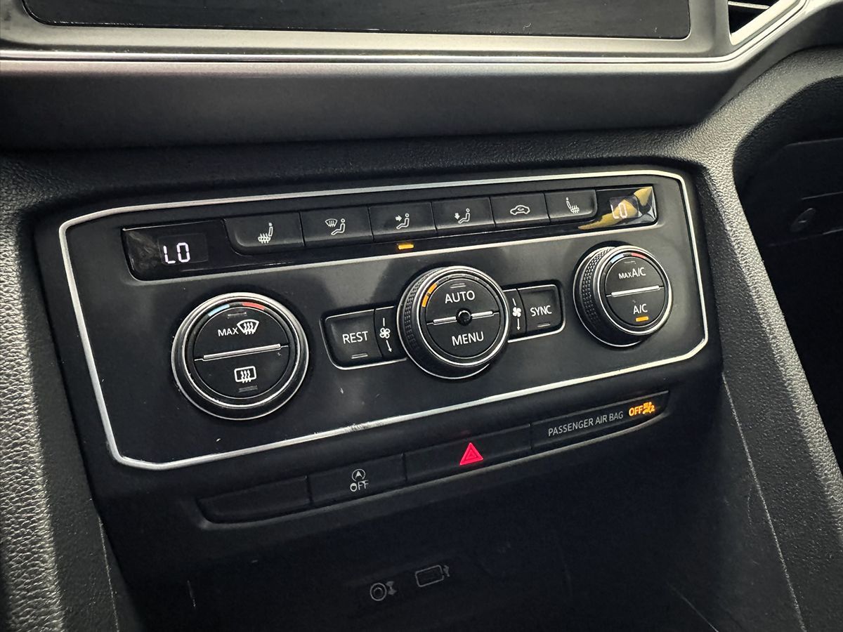 2018 Volkswagen Atlas V6 SE Technology photo 27