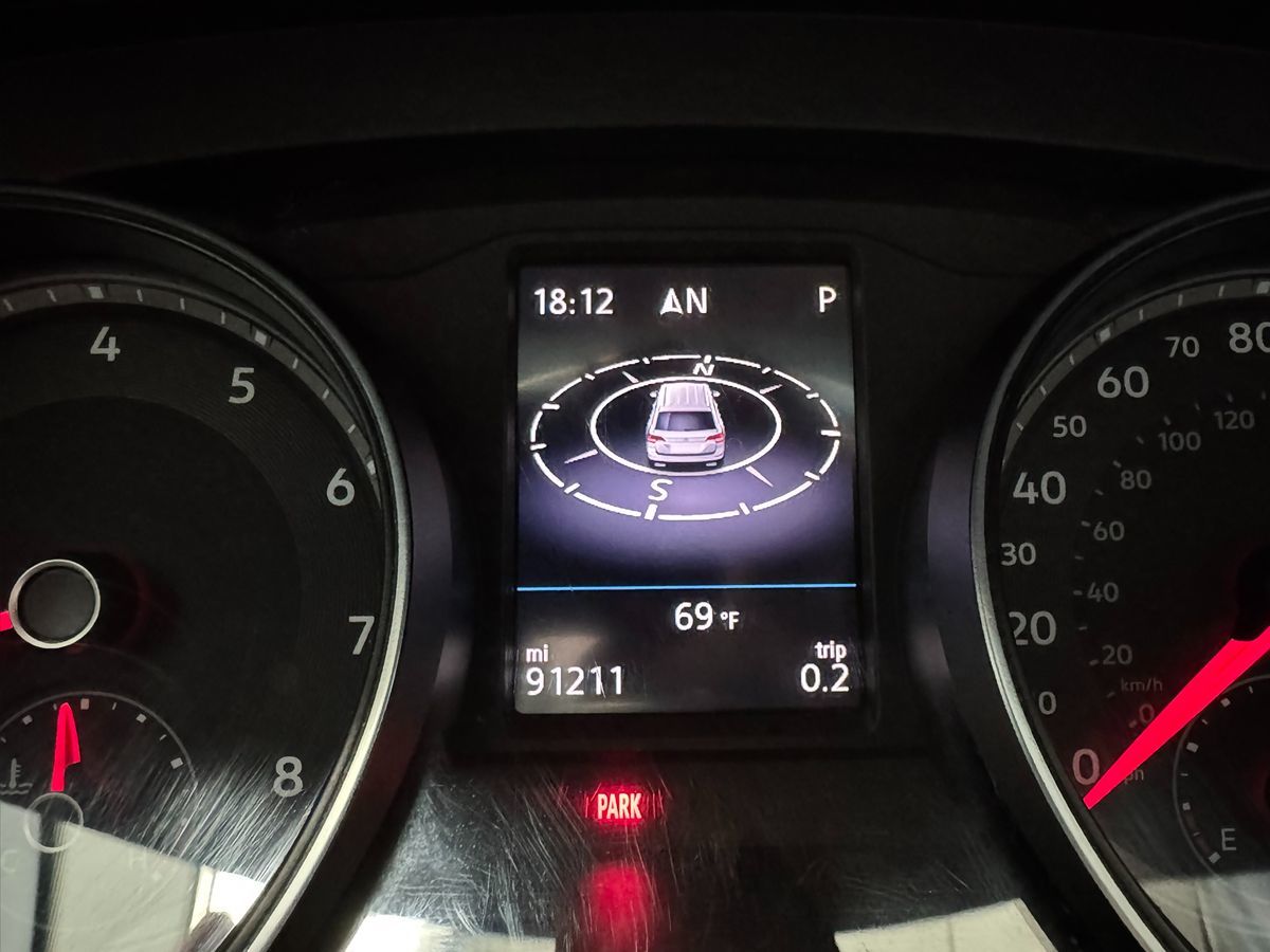 2018 Volkswagen Atlas V6 SE Technology photo 29