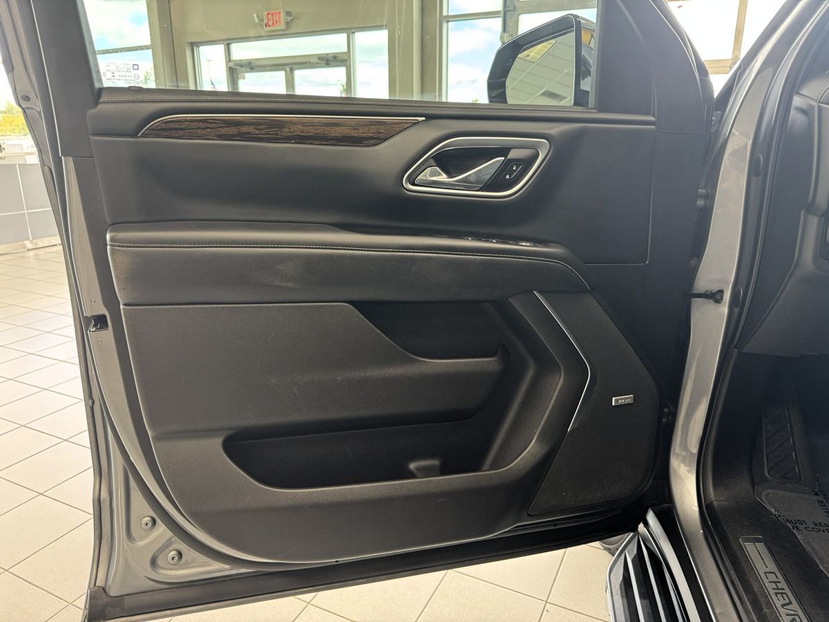 2021 Chevrolet Tahoe Premier photo 5
