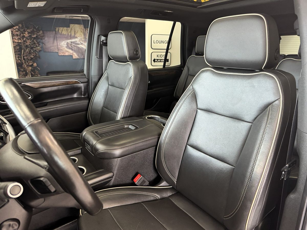 2021 Chevrolet Tahoe Premier photo 9