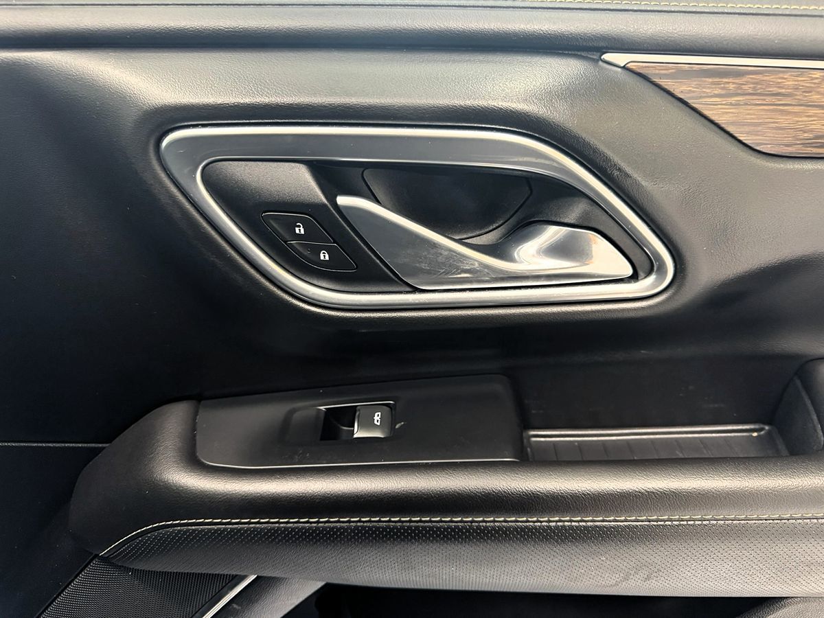 2021 Chevrolet Tahoe Premier photo 11