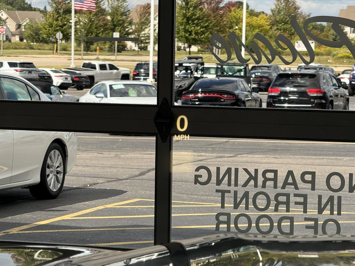 2021 Chevrolet Tahoe Premier photo 28