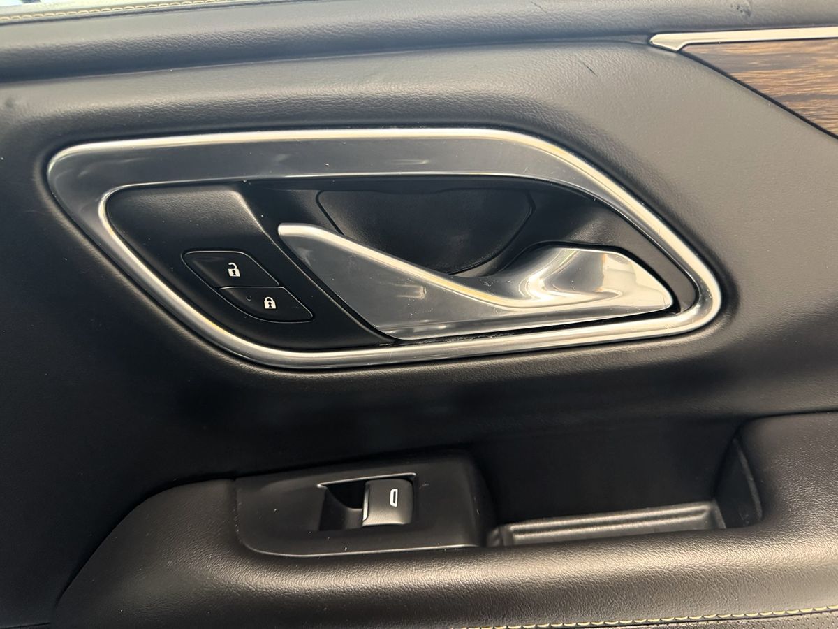 2021 Chevrolet Tahoe Premier photo 44