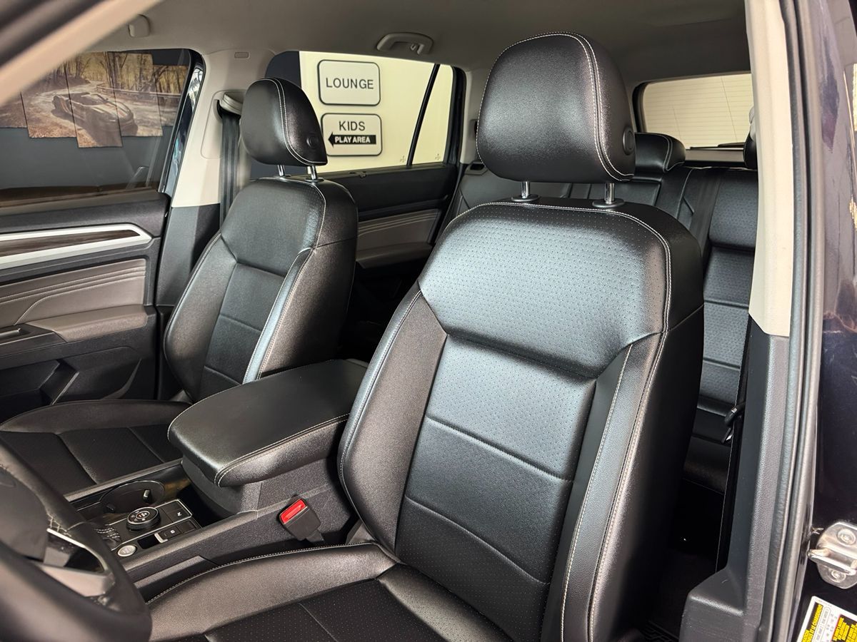 2022 Volkswagen Atlas V6 SE Technology photo 13