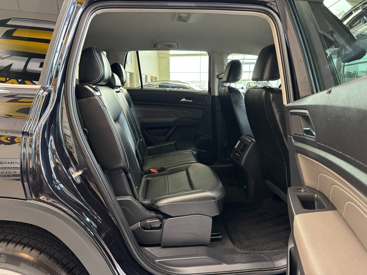 2022 Volkswagen Atlas V6 SE Technology photo 38