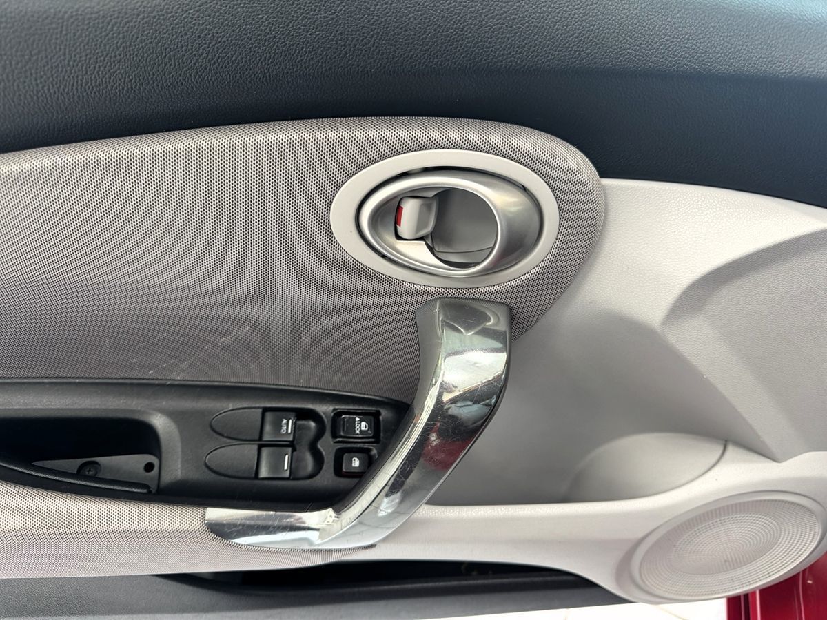 2011 Honda CR-Z EX photo 14