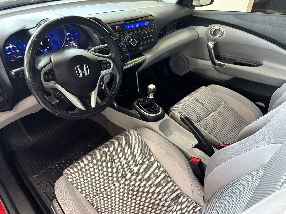 2011 Honda CR-Z EX photo 16