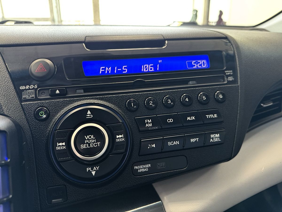 2011 Honda CR-Z EX photo 25