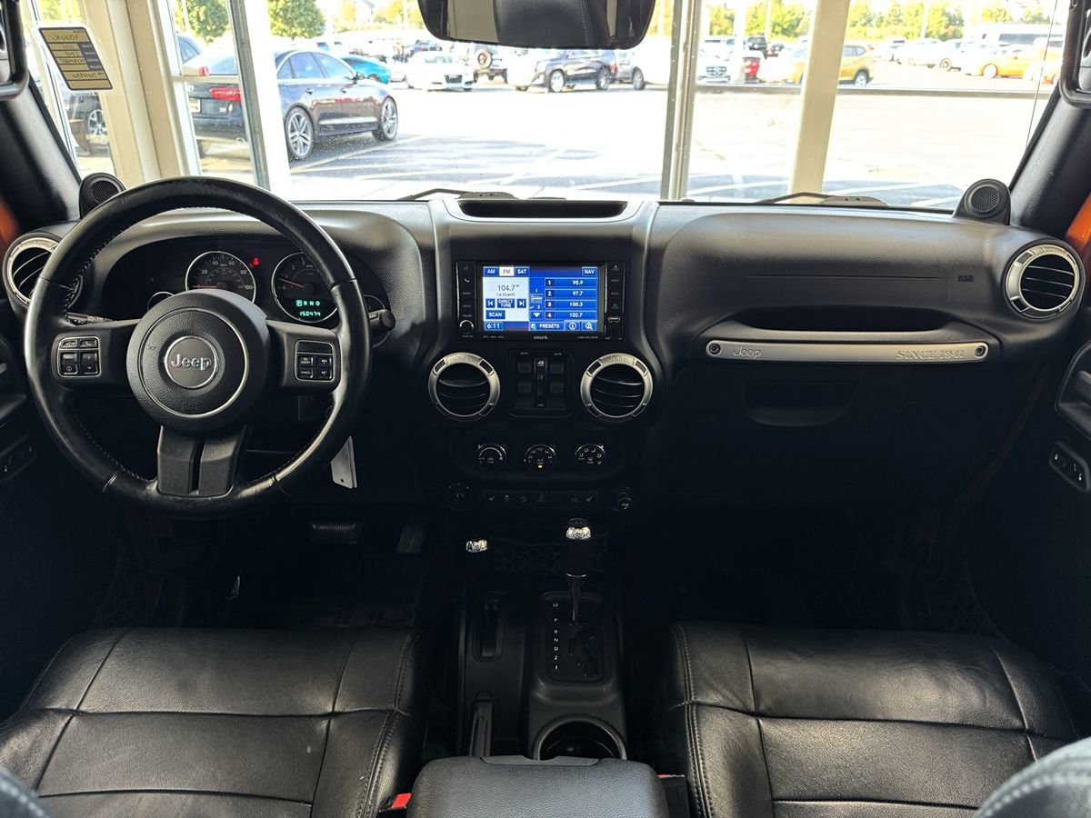2011 Jeep Wrangler Unlimited Sahara photo 16