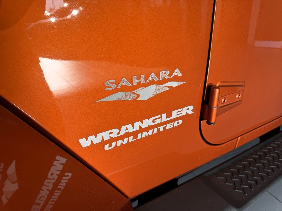 2011 Jeep Wrangler Unlimited Sahara photo 53