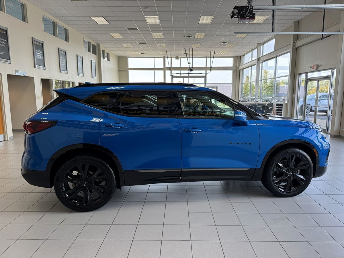 2020 Chevrolet Blazer RS photo 6