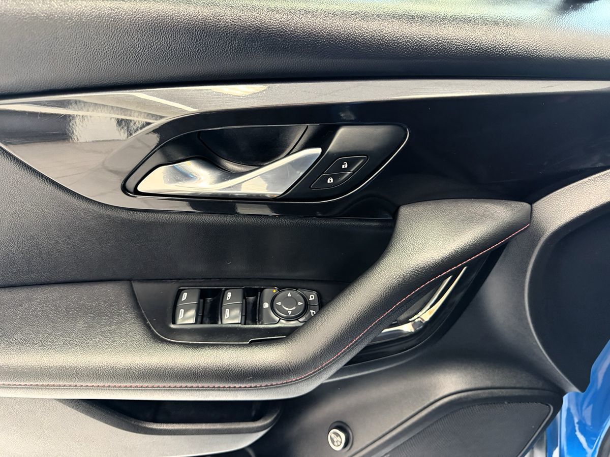 2020 Chevrolet Blazer RS photo 10