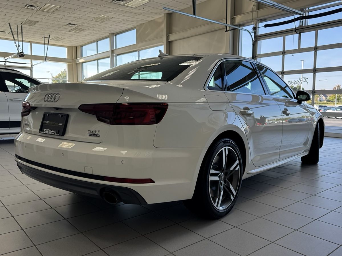 2018 Audi A4 Premium Plus photo 12