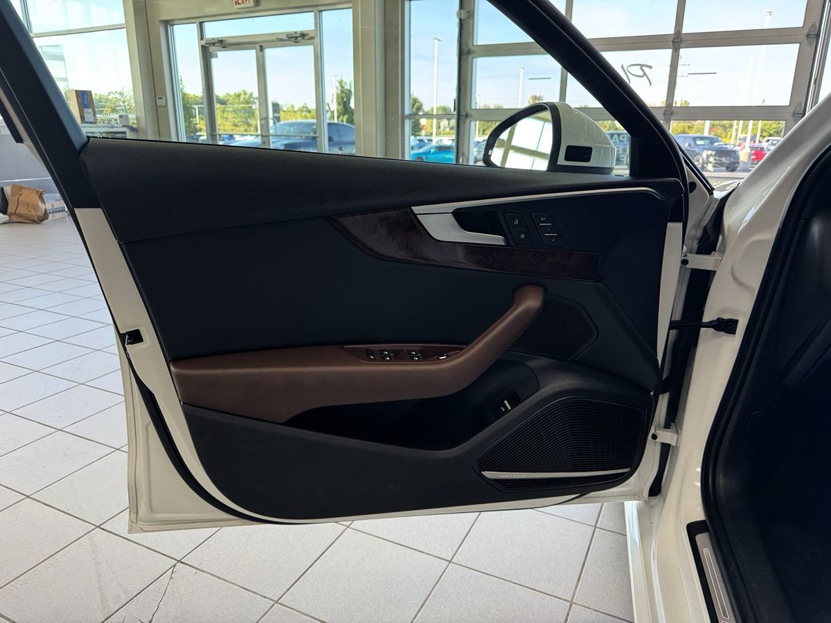 2018 Audi A4 Premium Plus photo 13