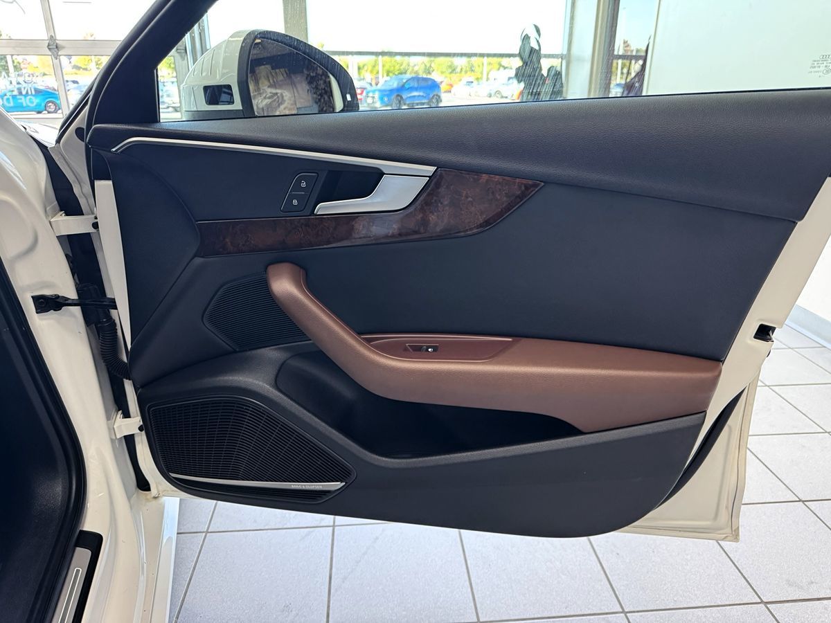 2018 Audi A4 Premium Plus photo 18