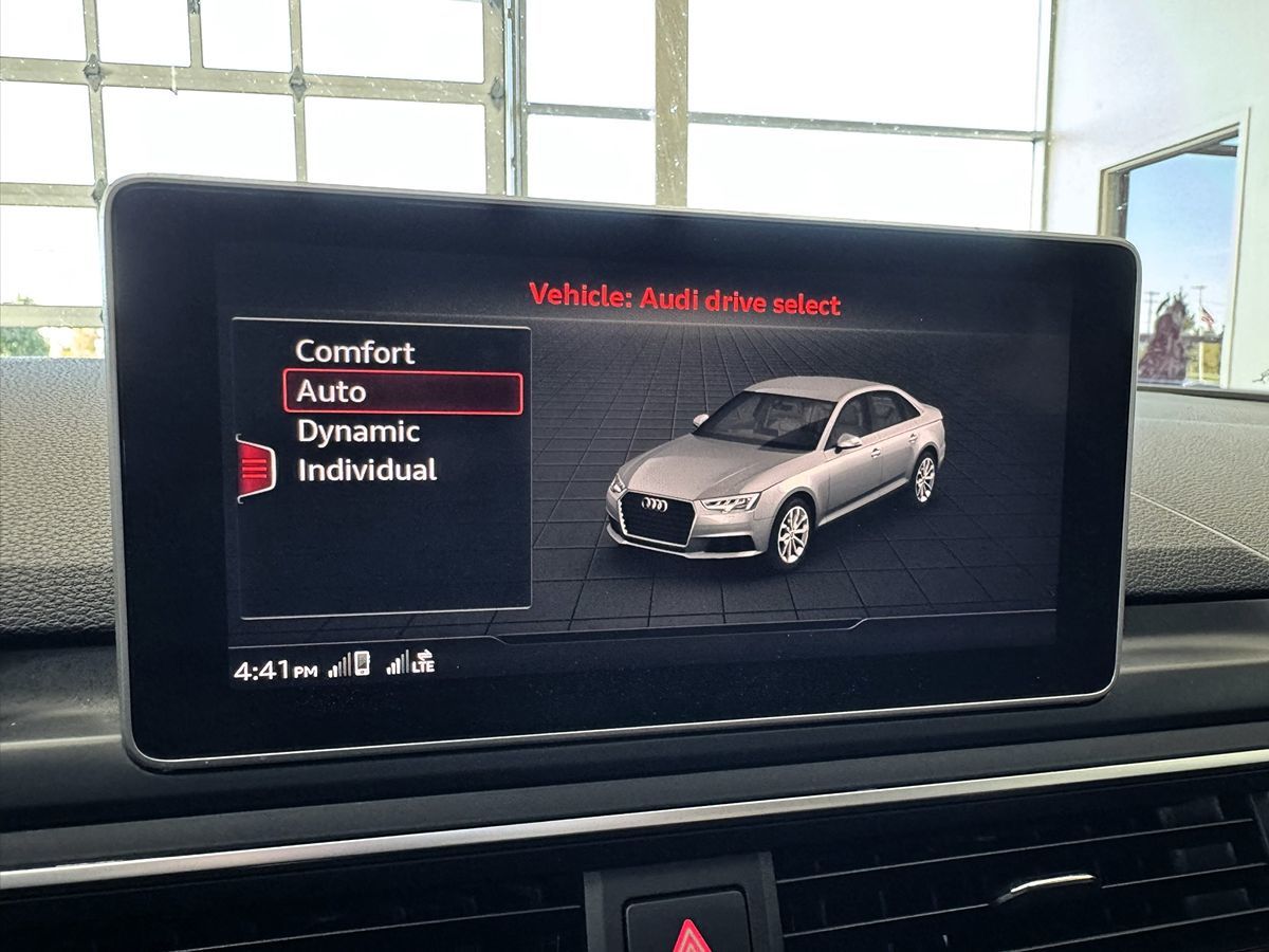 2018 Audi A4 Premium Plus photo 28