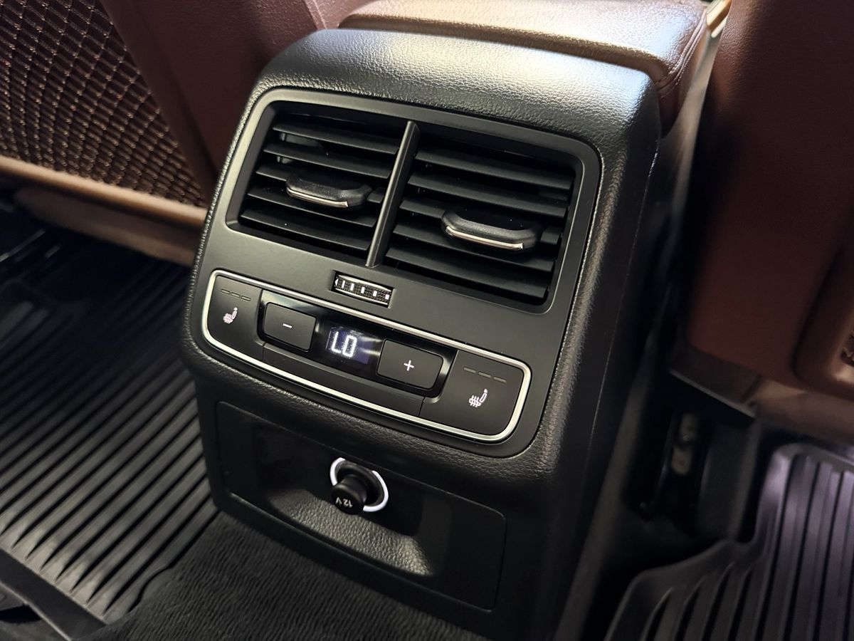 2018 Audi A4 Premium Plus photo 50