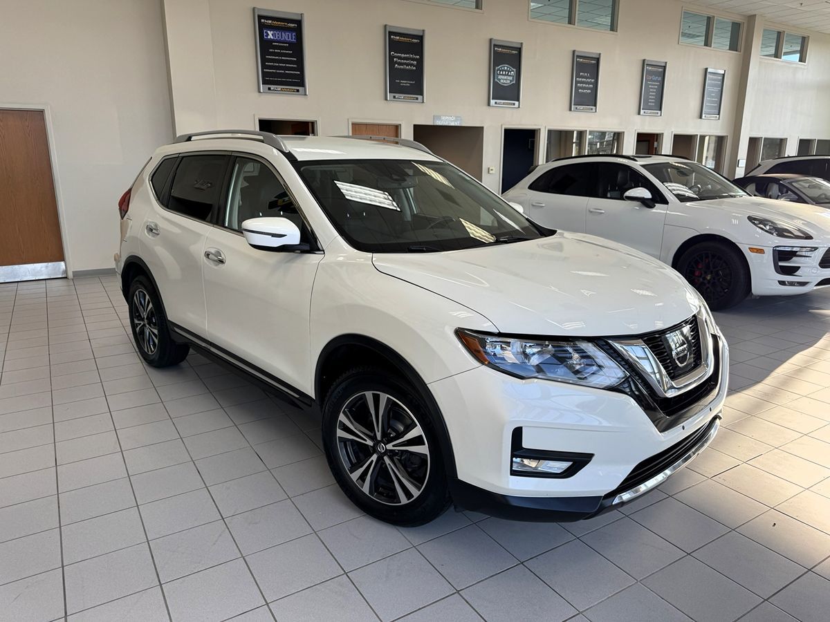 2017 Nissan Rogue SL photo 7