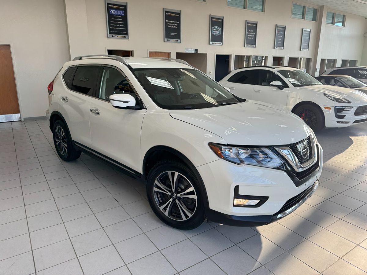 2017 Nissan Rogue SL photo 56