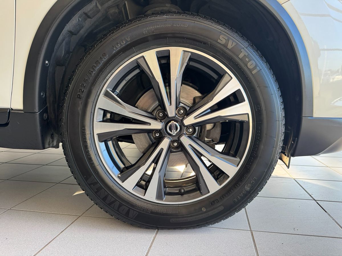 2017 Nissan Rogue SL photo 62