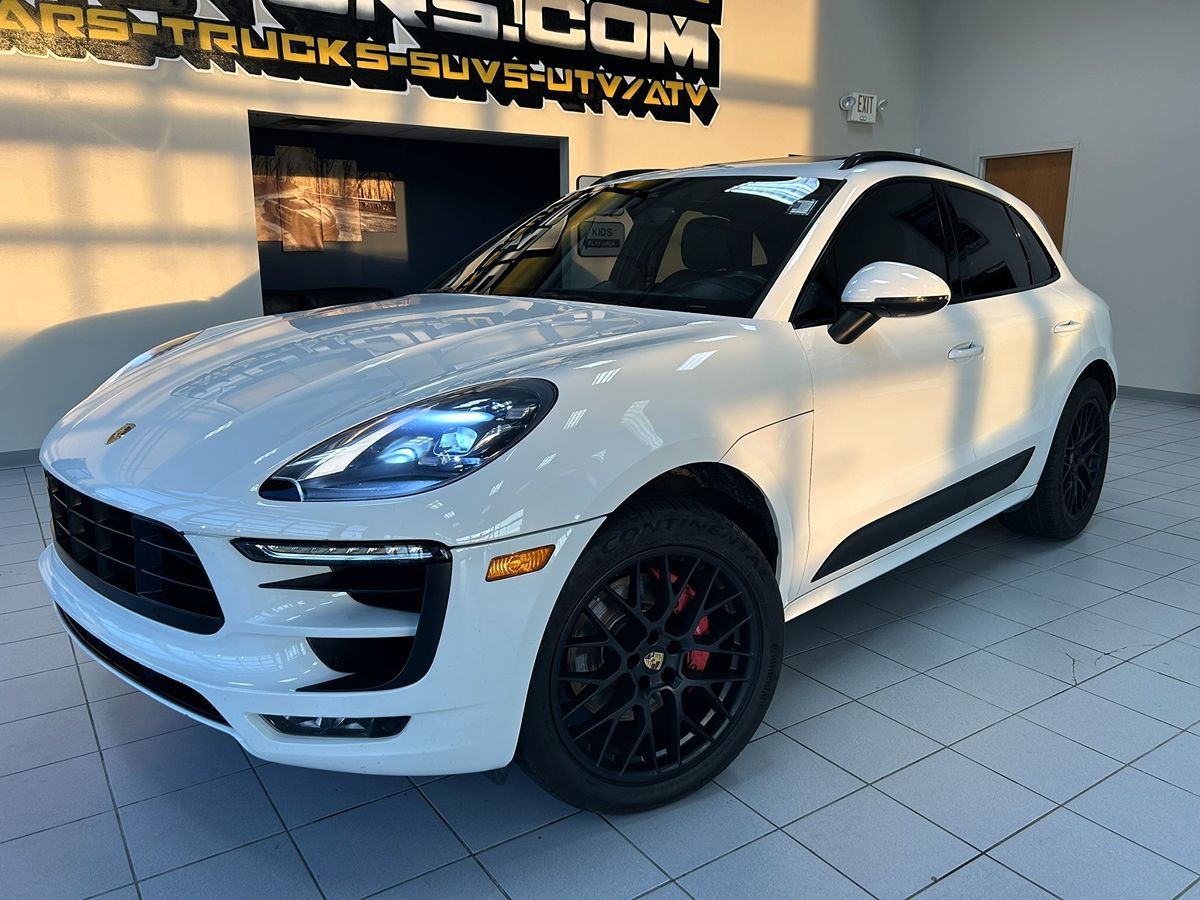 2017 Porsche Macan GTS photo 47