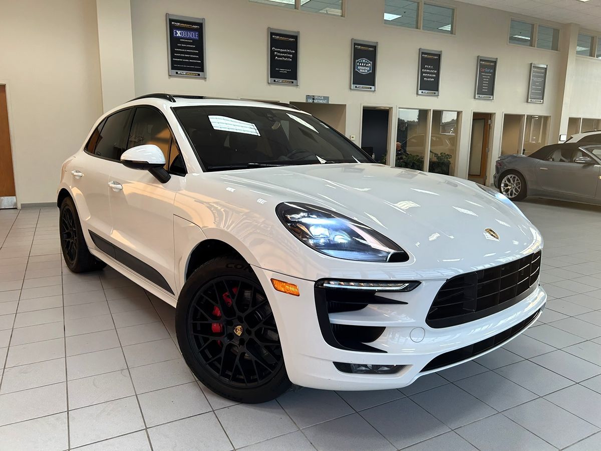2017 Porsche Macan GTS photo 53